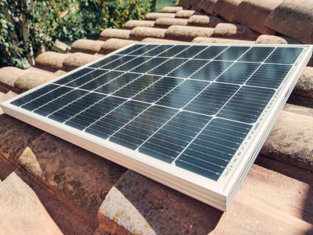 Solarzelle auf Terrassendach Solarüberdachung Was genau ist das