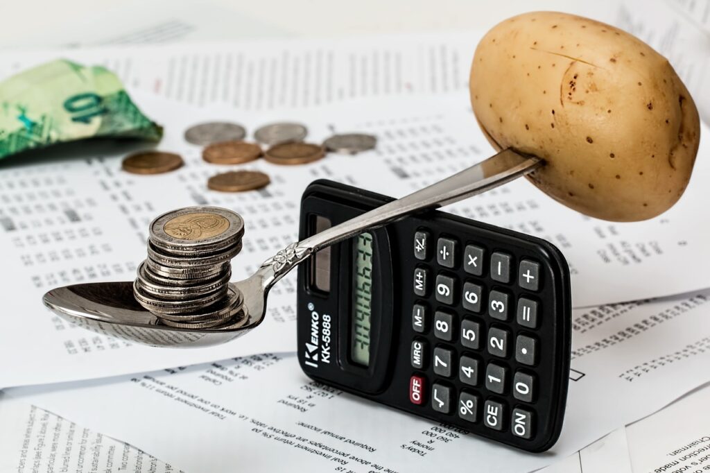 Geld sparen Taschenrechner 10 Tipps mit Gutscheinen Ratgeber für dich